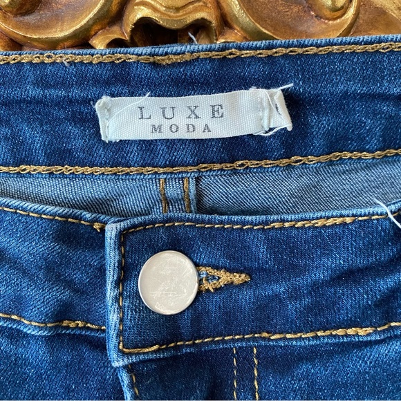 Luxe Moda Fringe Boho Chic Jeans - Picture 12 of 12